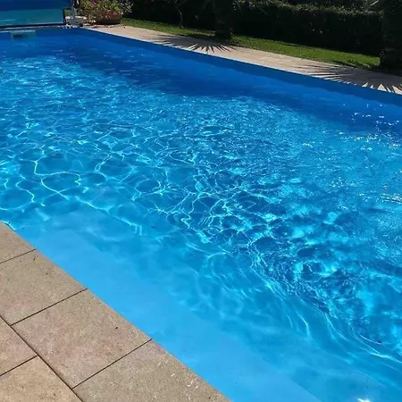 Abrigo Dos Lobos 度假居 *